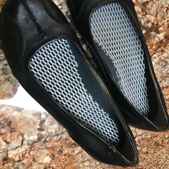 •💋Thom McAn, Leather Slip-ons 🥿 - Picture 9 of 15